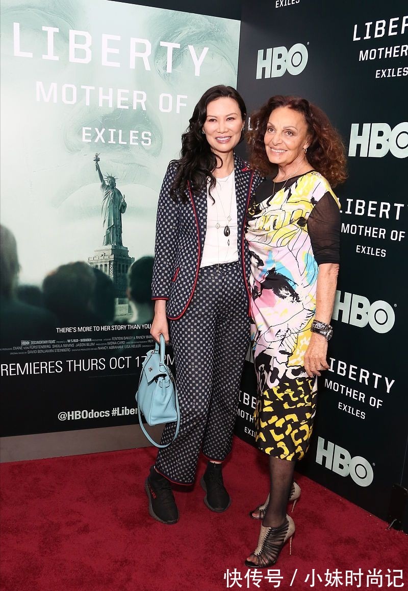 格纹西装|邓文迪气质太出众,穿西装套装尽显“名媛范”,自然状态真美