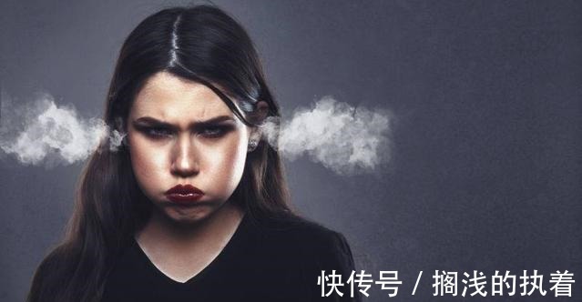 月经紊乱|女人雌激素减少,这5件事要少做,容易老得快,多吃3物,细皮嫩肉!