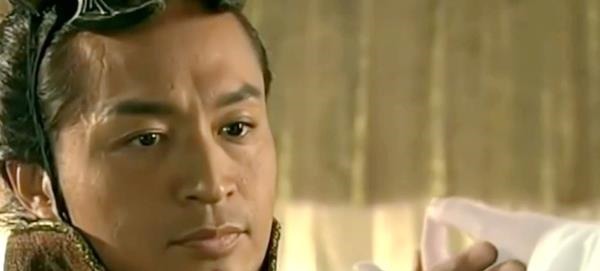 鸿钧@鸿钧并非老大,封个神还得此人同意,否则,他是不敢开启封神的!