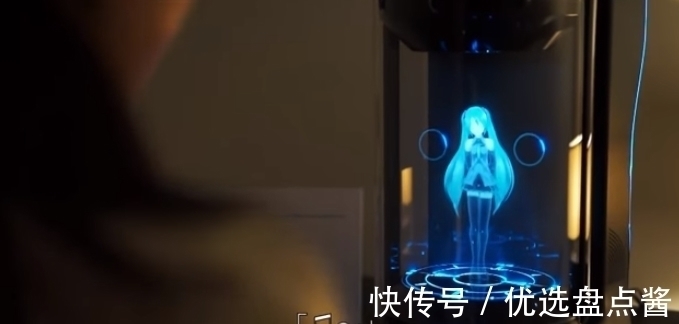近藤|日本宅男与初音结婚一周年!晒恩爱照片:我没和真人结婚一样幸福