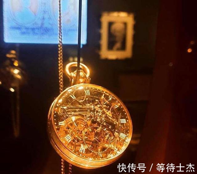文物 世界上最贵的表制作了19年估价近两亿人民币,曾被飞天大盗偷走
