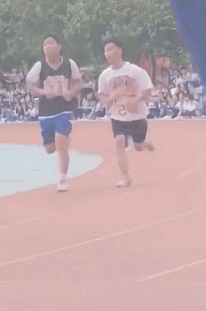 |搞笑笑话,动图:这酸爽,简直不敢相信!