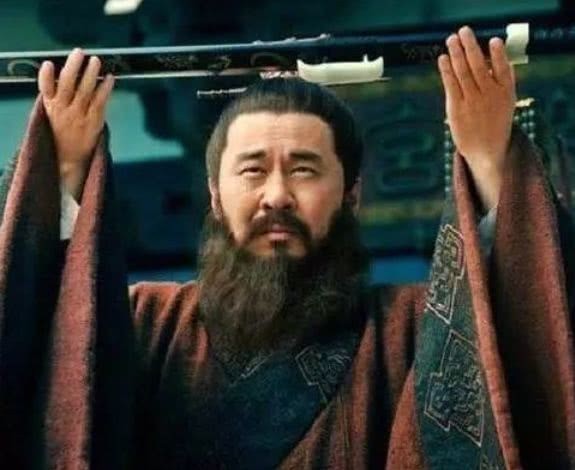 曹操就到|“说曹操，曹操就到”，其实还有下半句，但是谅你也不敢说