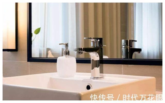玻璃胶|卫生间装修别用玻璃胶,如今都流行用它代替,环保效果还好