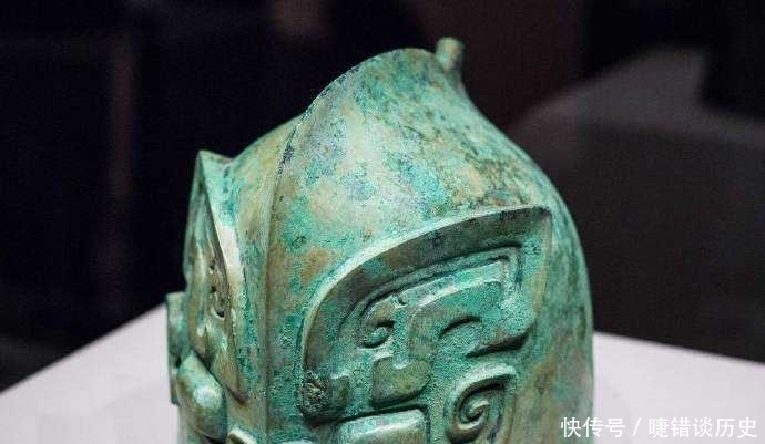 主人|商代大墓出土480件青铜器,它漂亮实用,不知道救了主人多少次