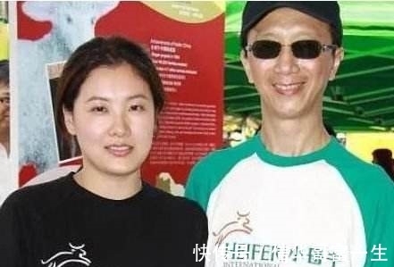 岳母|伏明霞父母：陪女儿走过跳水生涯有欢乐有泪水，她的婚姻最不放心