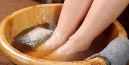 长期使用安眠药,伤身又成瘾中医治失眠简单、有效