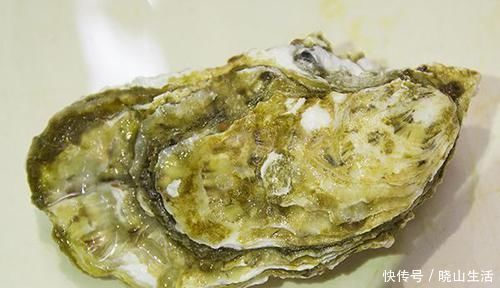 雄性激素|唇毛过于浓密，说明了啥？唇毛会越刮越多吗？很多女性还不自知