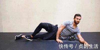 强壮|男生健身先练胸肌,不显强壮反倒影响了体态你应该先练这个部位