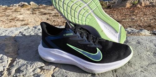 配买|500预算跑鞋只配买国产？这4款阿迪耐克跑鞋，同样超高性价比！