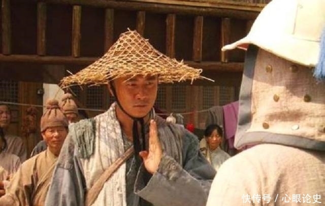 摘掉|朱元璋吃饭时发现碗里有头发，御厨马上摘掉帽子道：我是光头