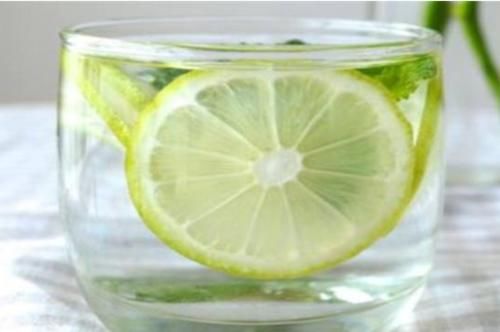 不宜|中医：这9个花草茶，导致腹泻、宫寒、胃溃疡，不宜长期喝