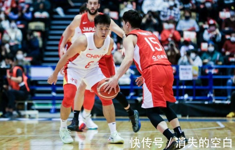 两战|中国男篮顺利启程 两战净胜49分自信心大增