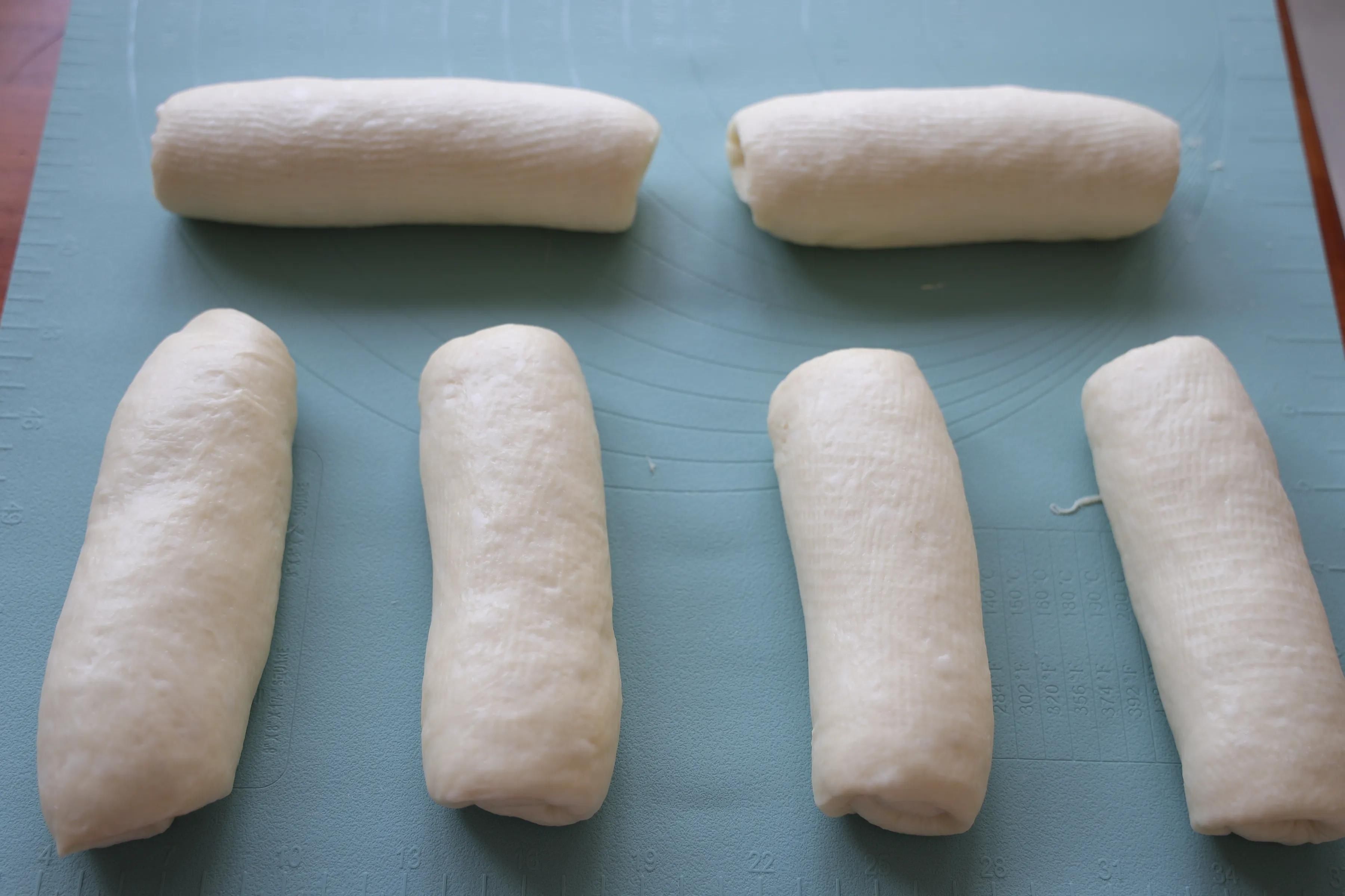 用了几年的吐司配方，棉花般的柔软，放3天都不会老化，早餐必备