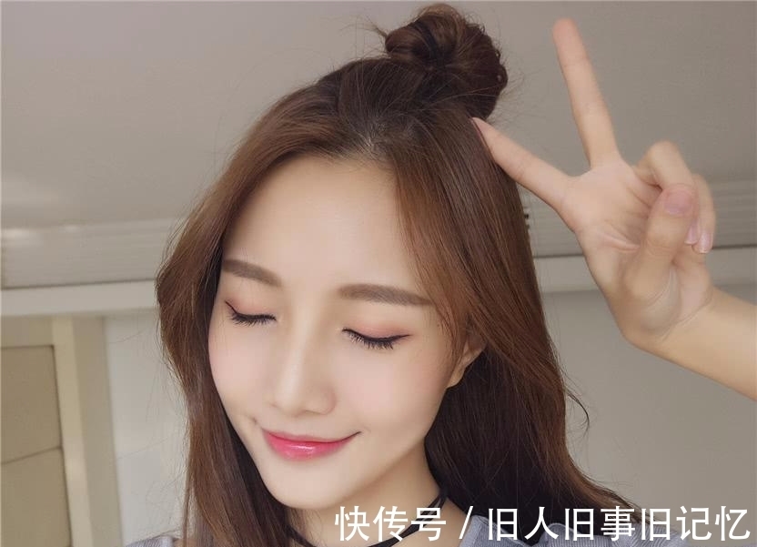 发型师 00后女生长发怎么扎最吸睛?发型师:3种发型显时尚又有气质