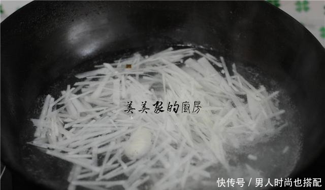 冬天|冬天多吃“它”,补气益血防脱发,手脚不冰凉,比牛羊肉还养人!