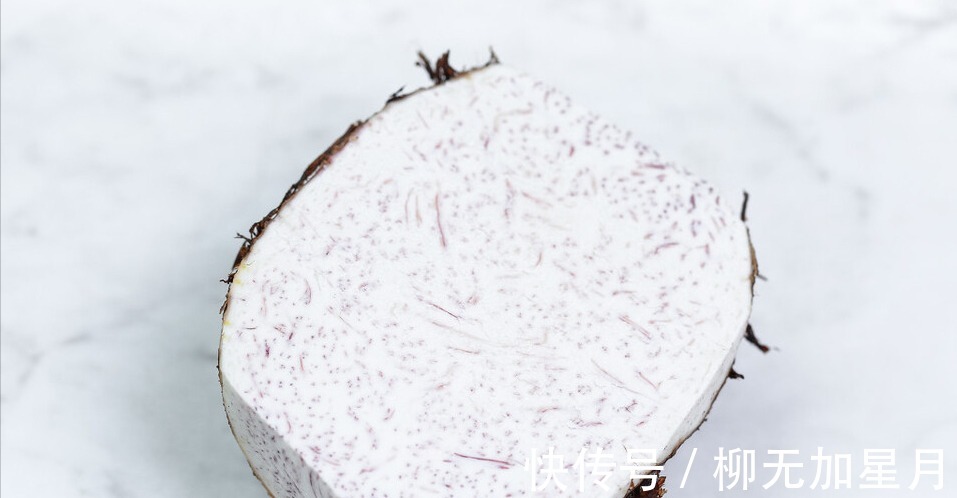 虾仁|冬天,多吃此碱性食物,营养滋补好处多,蒸一蒸烙一烙,外焦里糯!