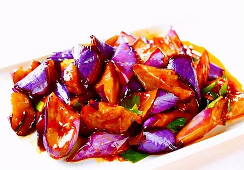  变色|炒茄子如何炒的紫紫的，不变色，吃起来又软软的呢