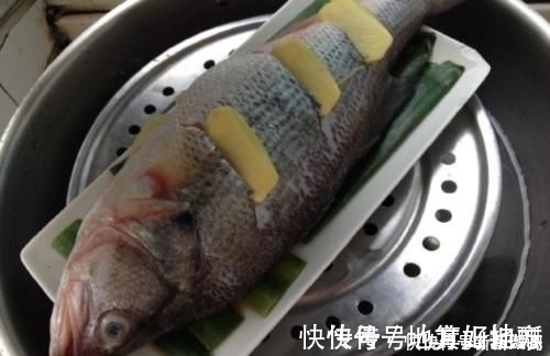 饭店大厨做的“清蒸鱼”好吃不腥,原来多了这一步,学到赚到