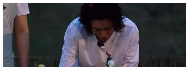 史上唯一 把何炅“逼瘋”了的女嘉賓, 一塊姜從天亮洗到了天黑