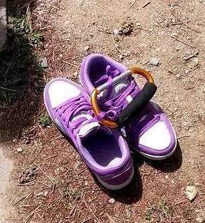 |搞笑图片幽默段子笑话当个摄影师不容易啊,拍照片还挺累的呢