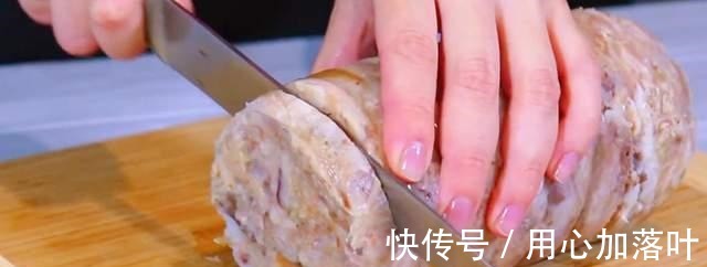 鲜嫩|一块五花肉放入矿泉水瓶里,瞬间变成一道好吃的美食,鲜嫩Q弹!