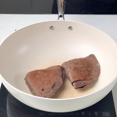 芝麻油|黑全麦馅饼