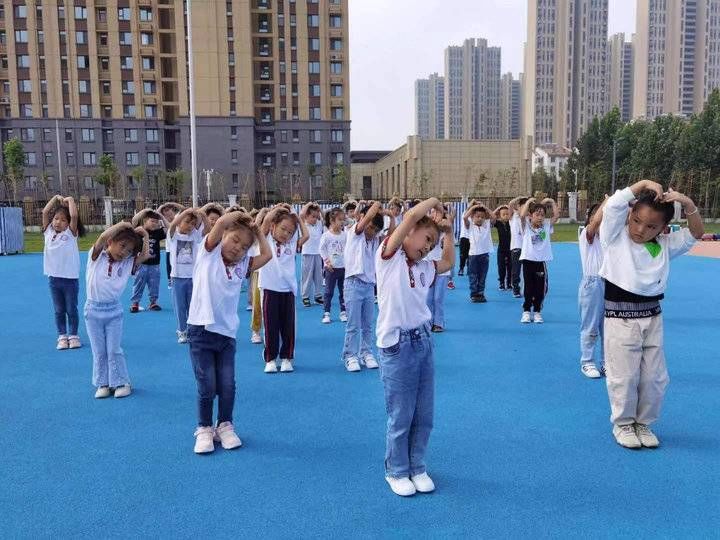 王昕珂|开学第一天！济南市天桥区文澜幼儿园一周岁啦