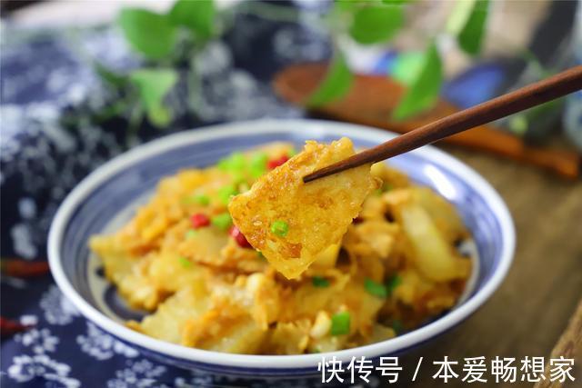 小米椒|冬瓜加个鸡蛋，不炒不煮汤，比肉还好吃，2块钱做一盘，便宜实惠