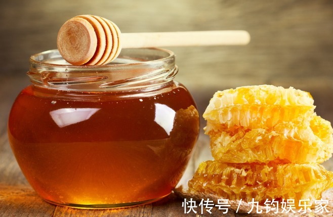 猕猴桃|女性一旦过了中年, 要多吃4种碱性食物, 补充雌激素, 六十不显老