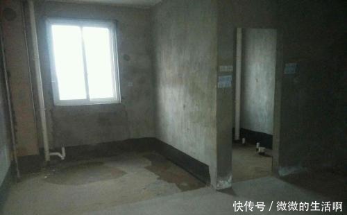 师傅|我嫌家里“飘窗”碍事，砸开后发现一物体，装修师傅有办法解决！
