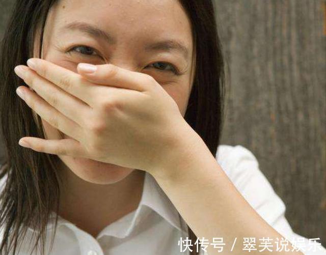 孩子|妈妈问4岁女儿“你爸欺负我,怎么办”孩子的回答让宝妈红了脸