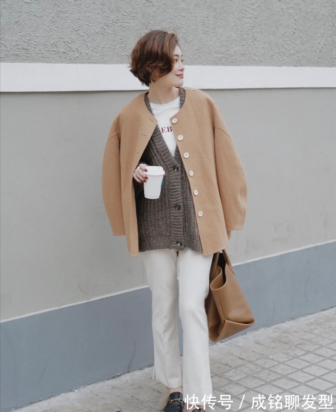 女性|这才是适合中年女性的气质穿搭,端庄得体又高级,时尚精致又减龄