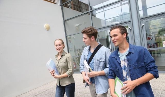 男人|寿命较长的男人,晨起后一般有3个特征,若你全符合,恭喜很健康