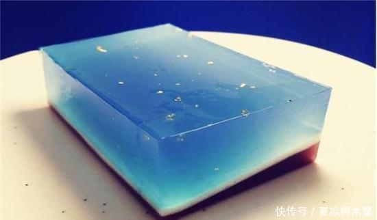 颜值|想要一片星空,这份高颜值的星空羊羹做到了,吃一口就爱上