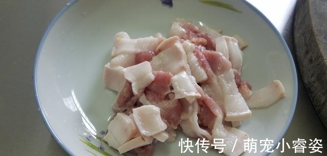日本豆腐|豆腐炖鱼这样做,营养美味又好吃,出锅香味四溢,做法超简单