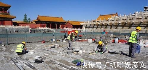 金砖|为何故宫600年不倒？撬开故宫地砖发现秘密，专家：朱棣心真狠