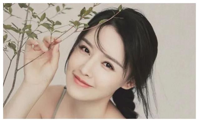 整容失敗後的女明星到底有多後悔 看景甜就知道了 中國熱點
