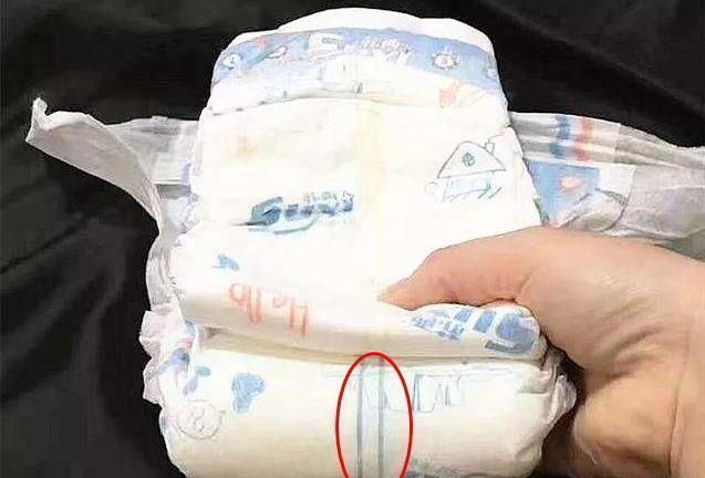 臀部|3个月宝宝坚持用护臀膏,还是起尿布疹?过来妈咪谈经验……