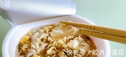 软硬度|《鬼灭之刃》与「出前一丁」联名推出13款角色包装泡面!