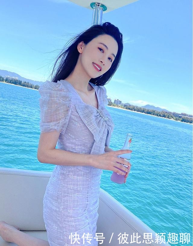 甜美|日常穿搭:纱裙这样穿,打造最完美的夏日风情