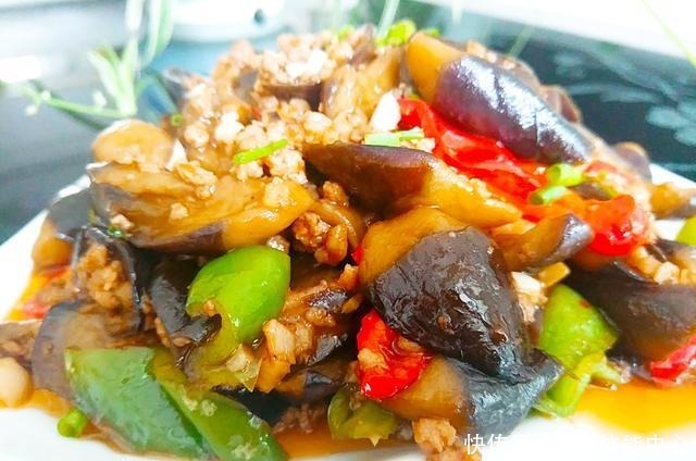 肉末鱼香茄子家常做法，不蒸不油炸，嫩滑鲜香下饭，比饭店的好吃