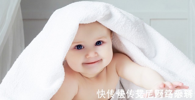 婴儿|孩子大脑发育有信号,若小婴儿出现这些特征,或有当学霸的潜力