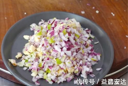 千里香馄饨|千里香馄饨的秘制配方来了，教你详细做法与用料，馄饨不好吃才怪