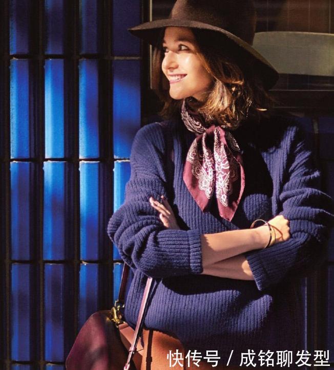 四十岁女性减龄搭配妙招,学会这四种围巾的系法,时髦高级又养眼