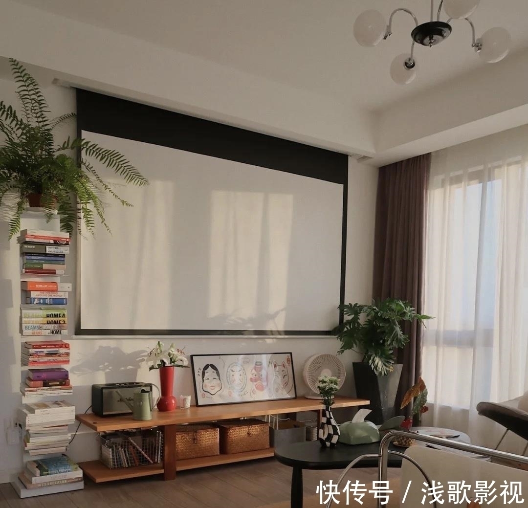 投影仪|业主80㎡的西边套，装下来花费30万，三房改两房，就一个字“值”