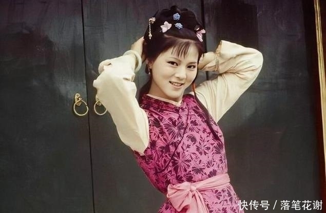 王夫人|贾元春做了两件错事,一件让王夫人日夜忧心,一件让贾母老泪纵横