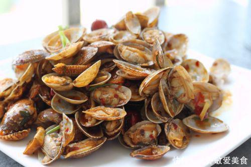 骨质疏松|60岁阿姨常食一“零食”,骨骼或慢慢变强壮,医生:值得借鉴