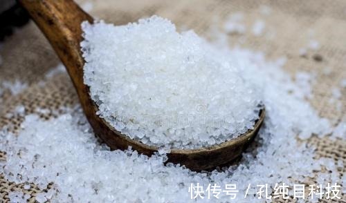 花卉|家里的一种东西,用来浇花,像打鸡血一般开得一茬接一茬