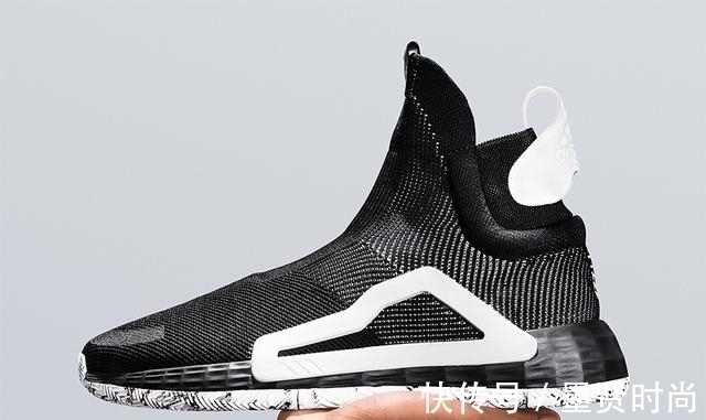 鞋子 去年全明星曝光的鞋子今年又来搞事情!阿迪在上面藏了个大秘密啊